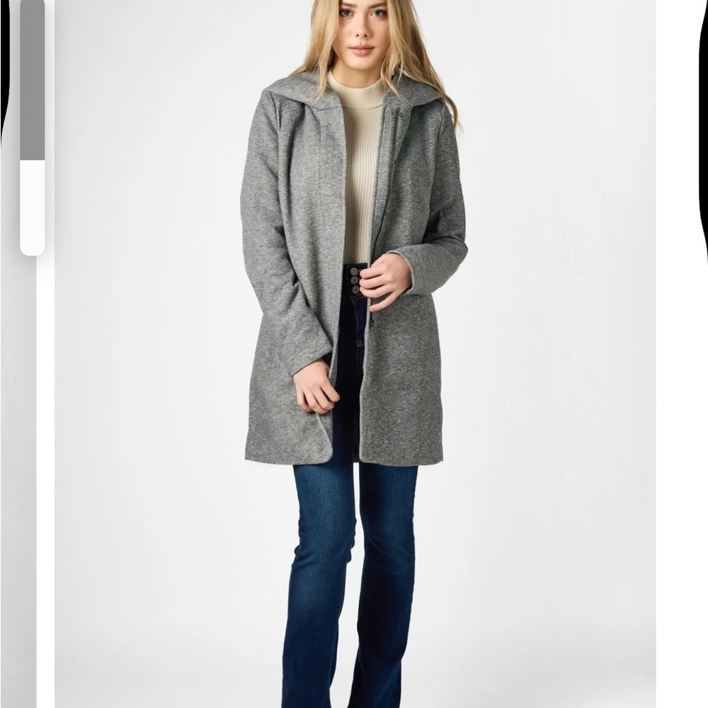 Only Sedona Light Gray Hooded Coat
B10